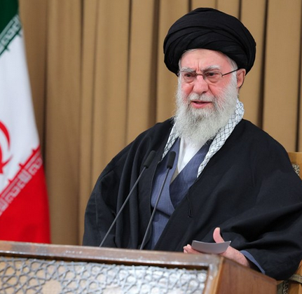 رهبری: همیشه با هم متهد باشید، مانند جنگ 12 روزه