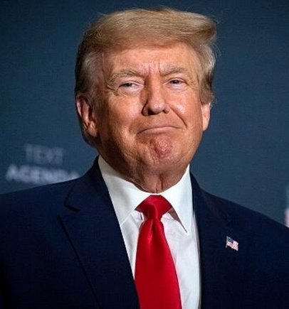 ترامپ: اگر زلینسکی طرح صلح را نپذیرد میتواند تا ابد بجنگد!