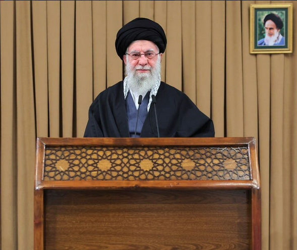 رهبری: دولت آمریکا شکست خورده و شایسته ارتباط نیست