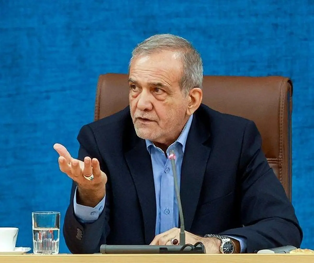 پزشکیان: توان دفاعی کشور ابزار مهمی برای رفع ناترازی‌هاست